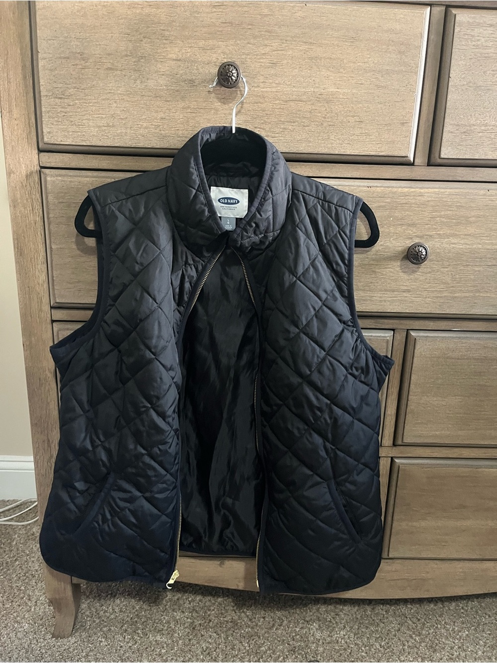 Old Navy Quilted Black Women's Puffer Vest